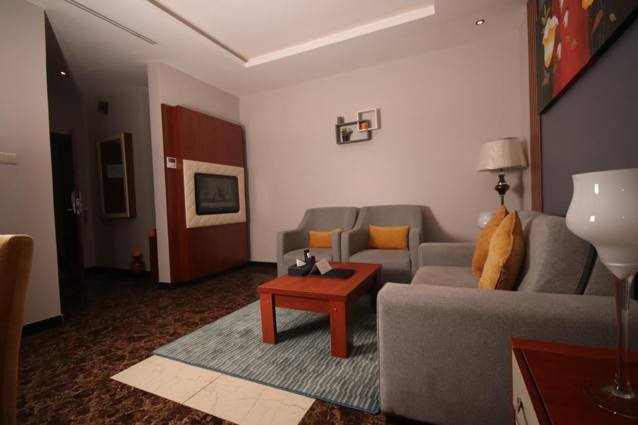 Tobal Al Zahra Hotel Apartments Džidda Exteriér fotografie